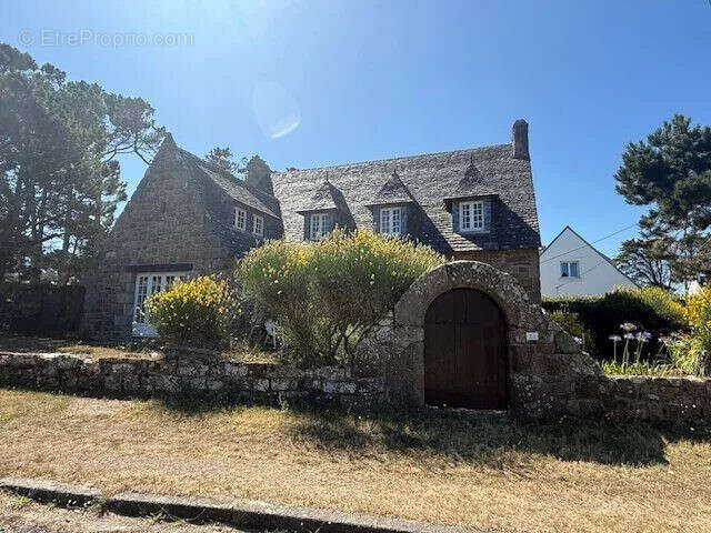 Maison à TREGASTEL