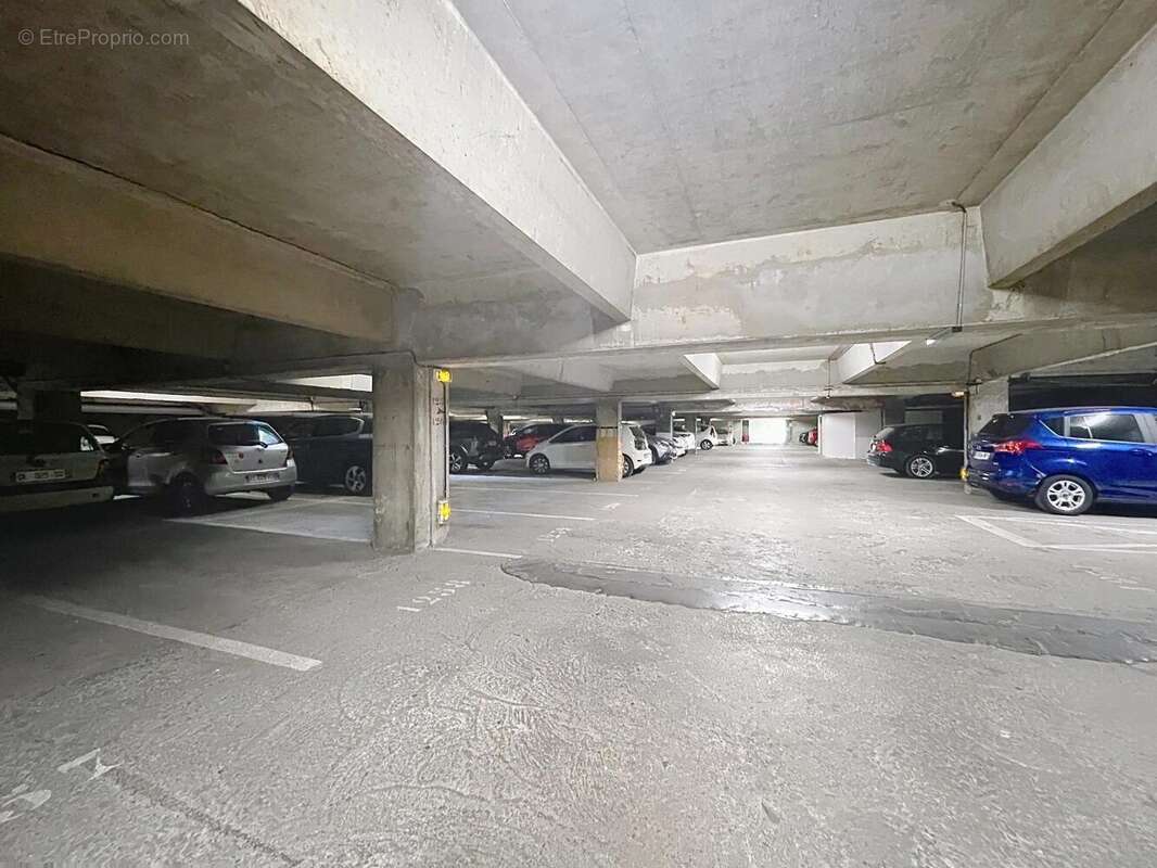 Photo 3 - Parking à MONTPELLIER