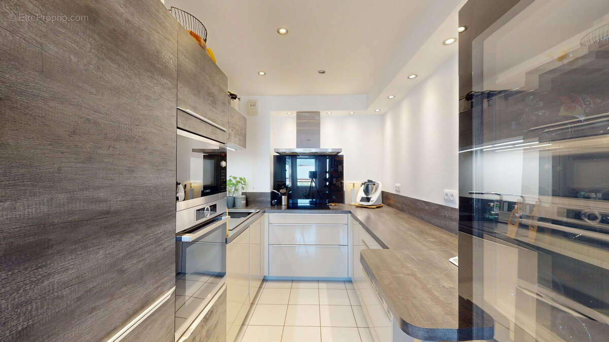 Appartement à ARS-SUR-MOSELLE