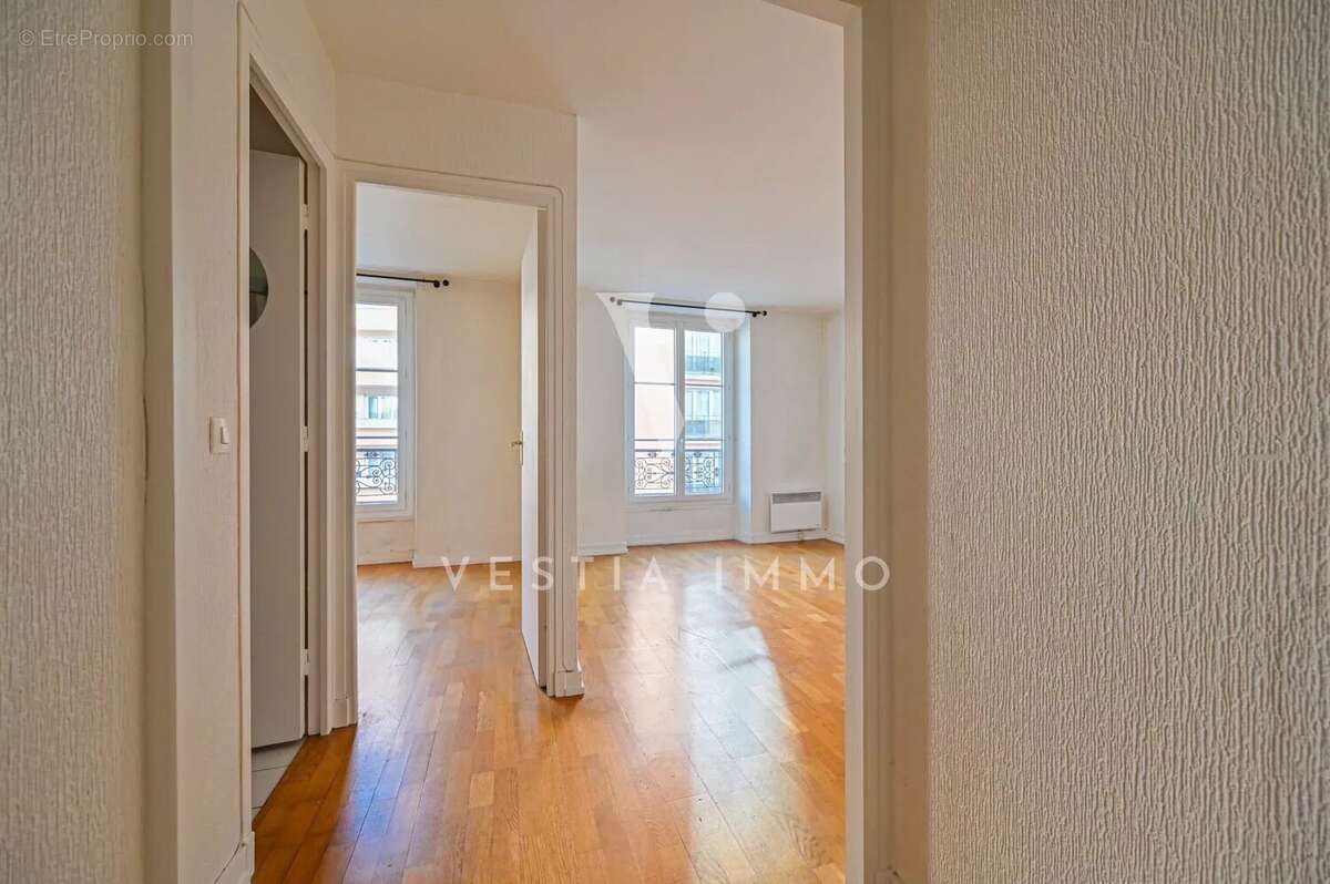 Appartement à PARIS-11E