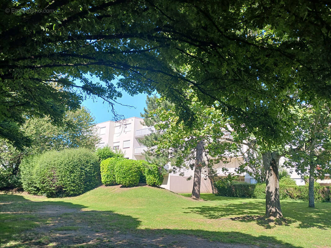 Appartement à LE PLESSIS-TREVISE