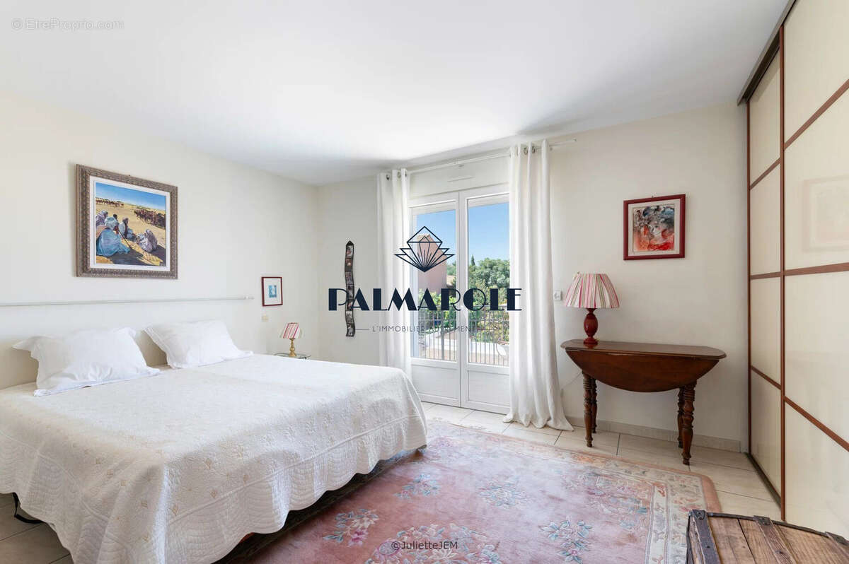 Maison à VILLENEUVE-DE-LA-RAHO