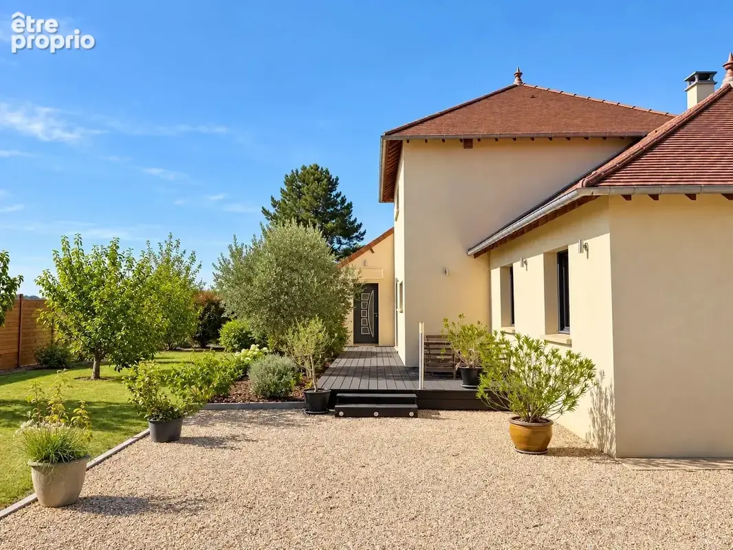 Maison contemporaine 3 chambres à Boisset-les-Prévanches - photo 15