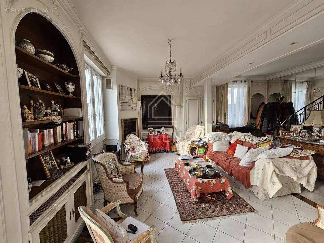 Maison à BRY-SUR-MARNE