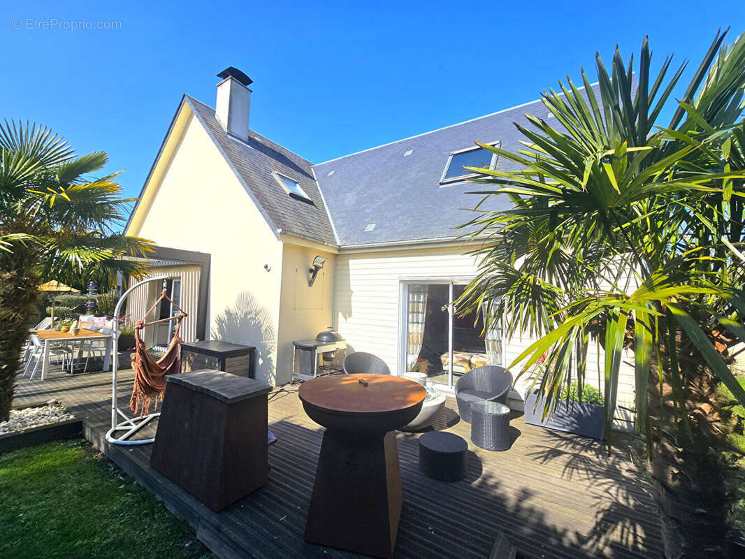 Maison à VILLERVILLE