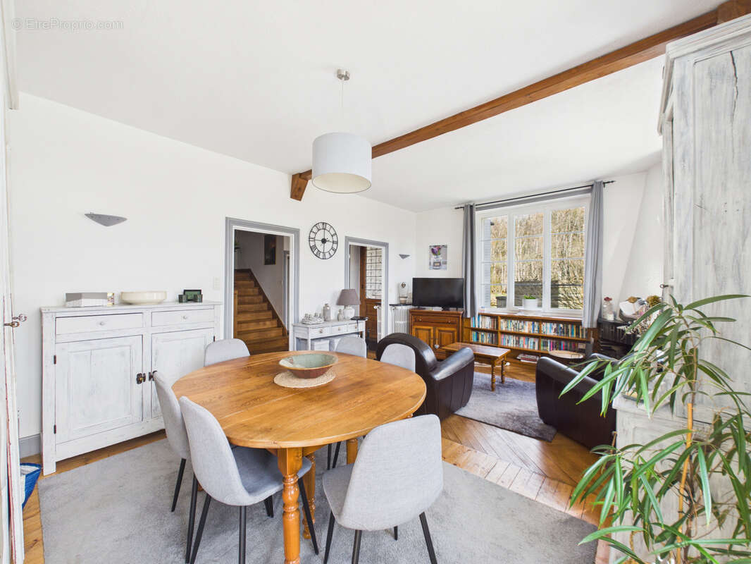 Maison à LA CHAISE-DIEU