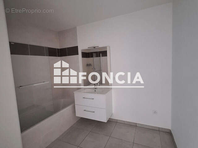 Appartement à SAINT-GENIS-POUILLY