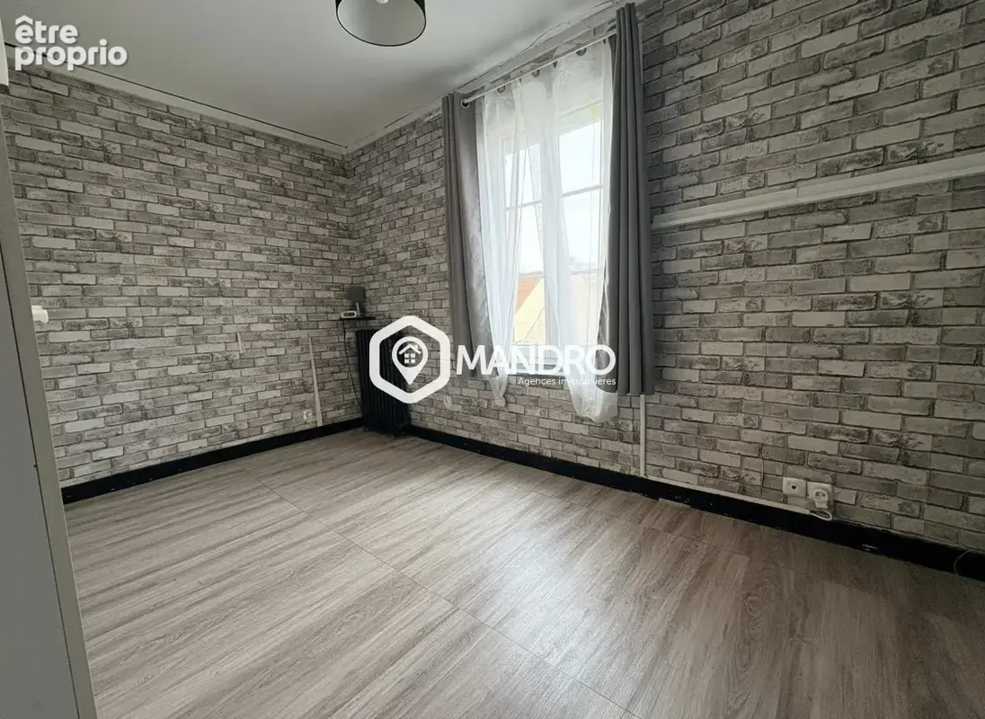 Maison 8 pièces 166 m² à vendre à Monthyon (77122) - photo 9