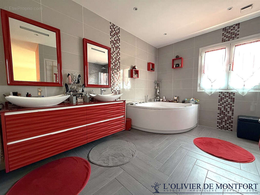 Maison à MONTFORT-L'AMAURY
