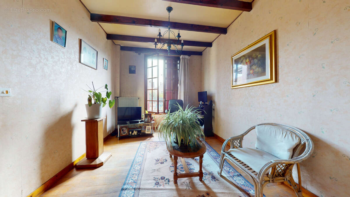 Maison à SARTROUVILLE