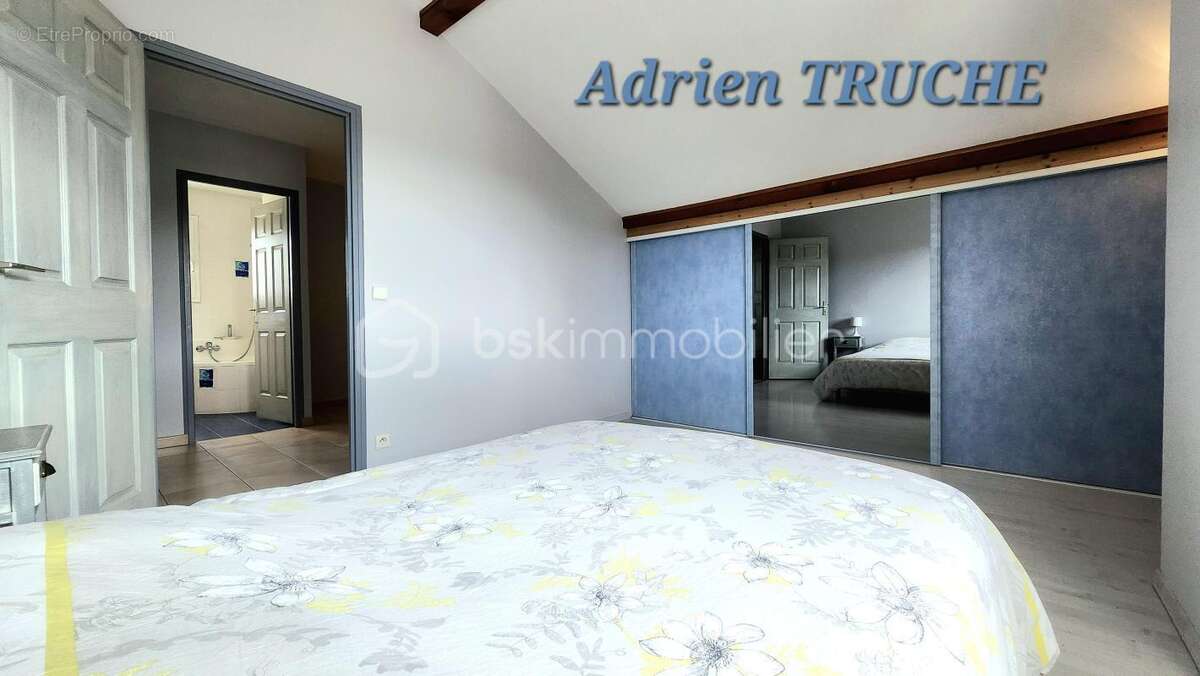 Maison à VETRAZ-MONTHOUX