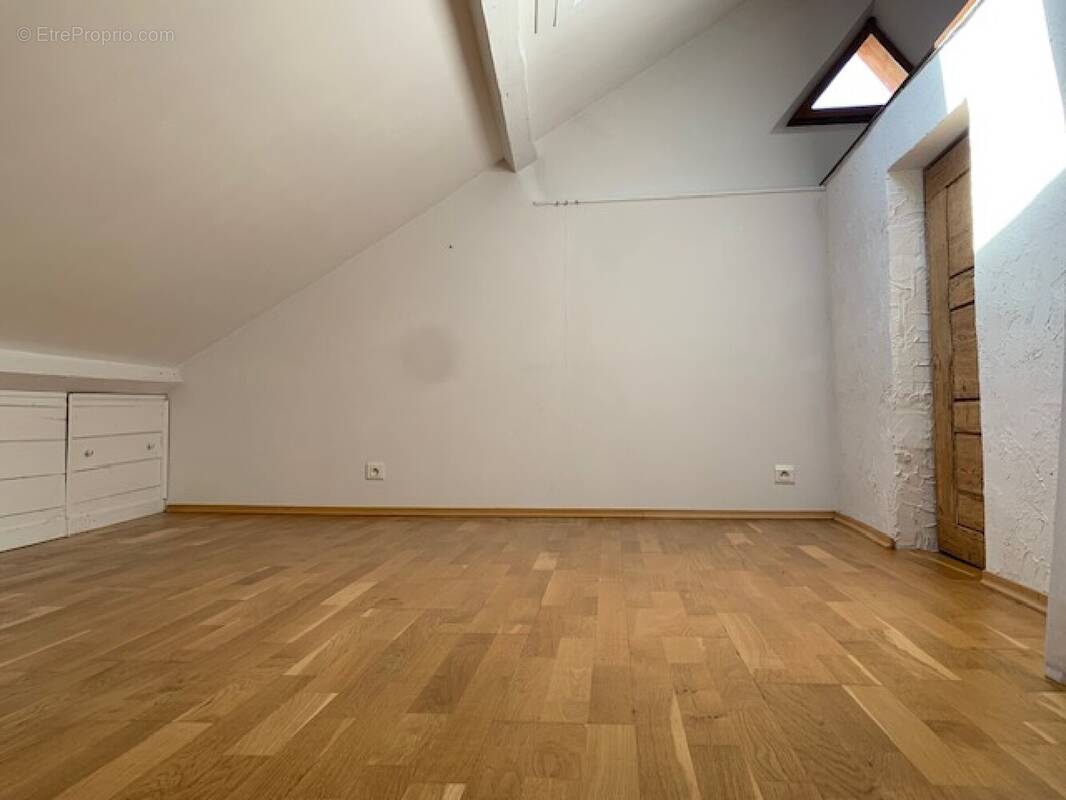 Maison 120 m² à Musieges  - photo 8