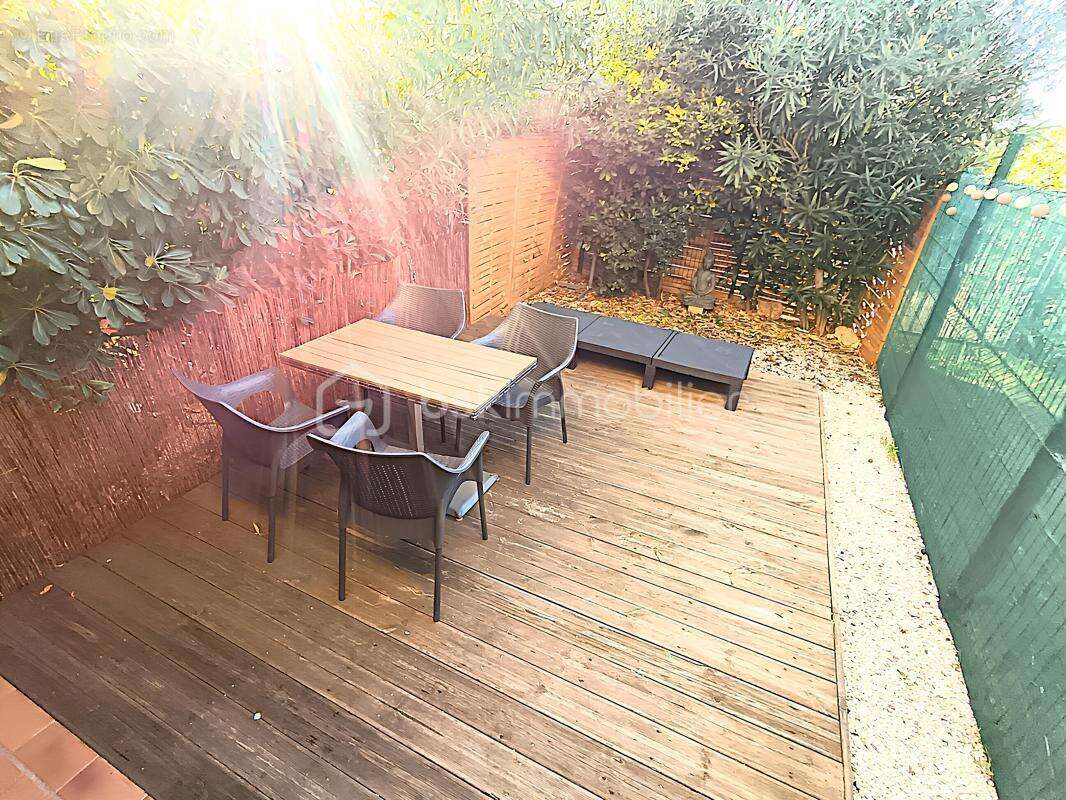 Appartement à SIX-FOURS-LES-PLAGES