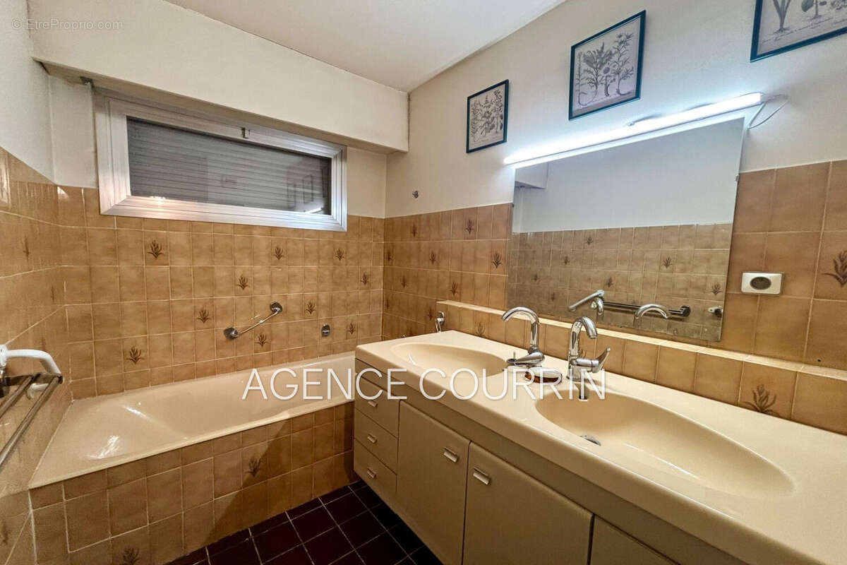 Appartement à GRASSE