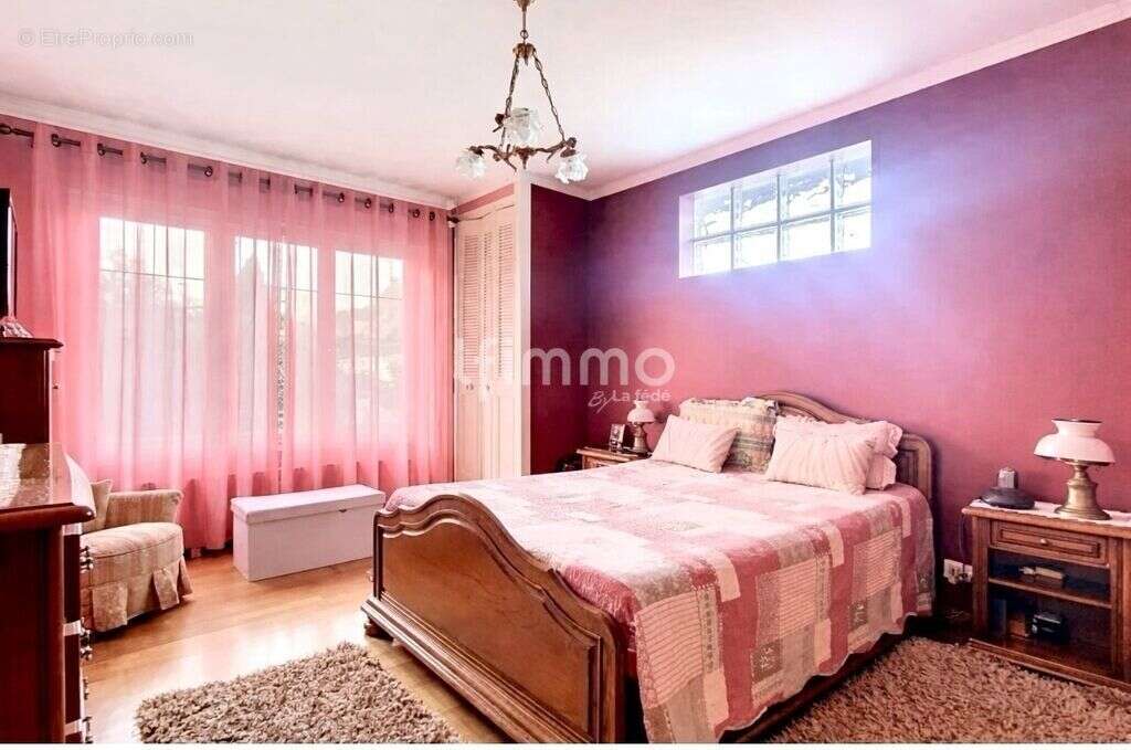 A vendre maison 7 pièces 198 m² Villiers Sur-Marne - photo 14