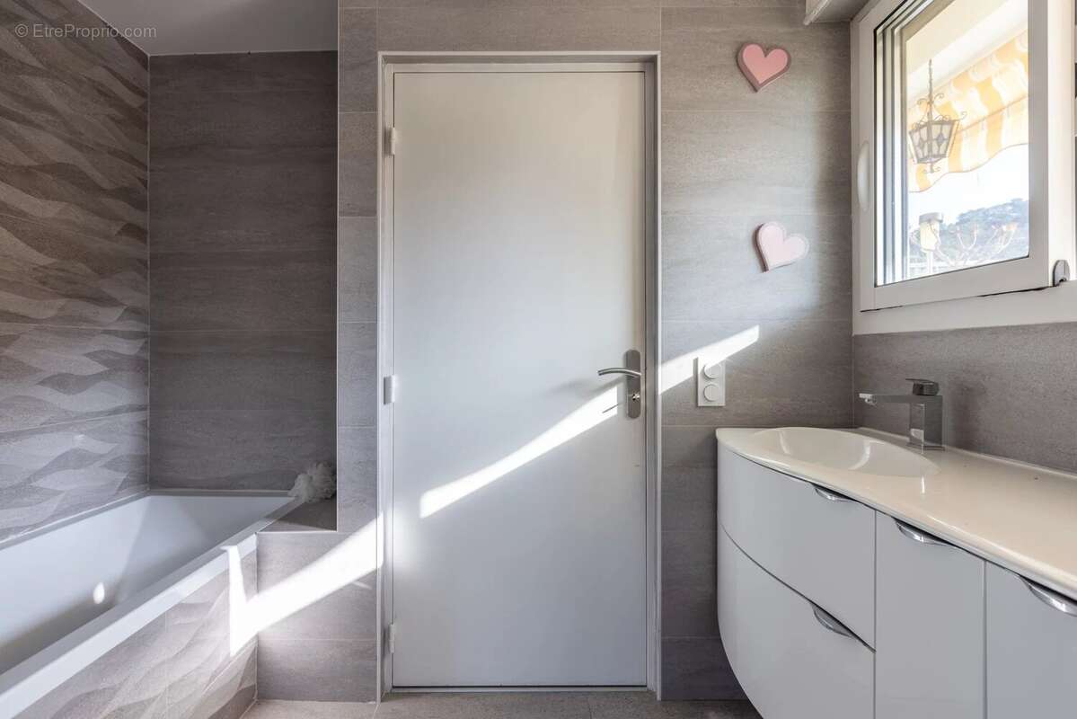 Appartement à LA TRINITE