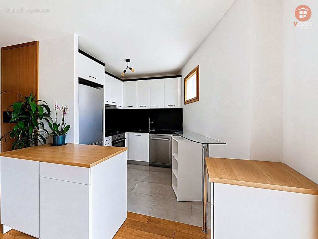 Appartement à NANTERRE