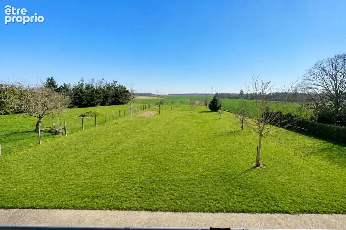 Maison de 232 m² avec jardin à Griselles - photo 5