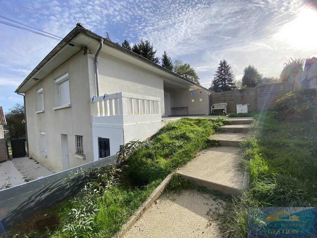 Maison à LOURDES
