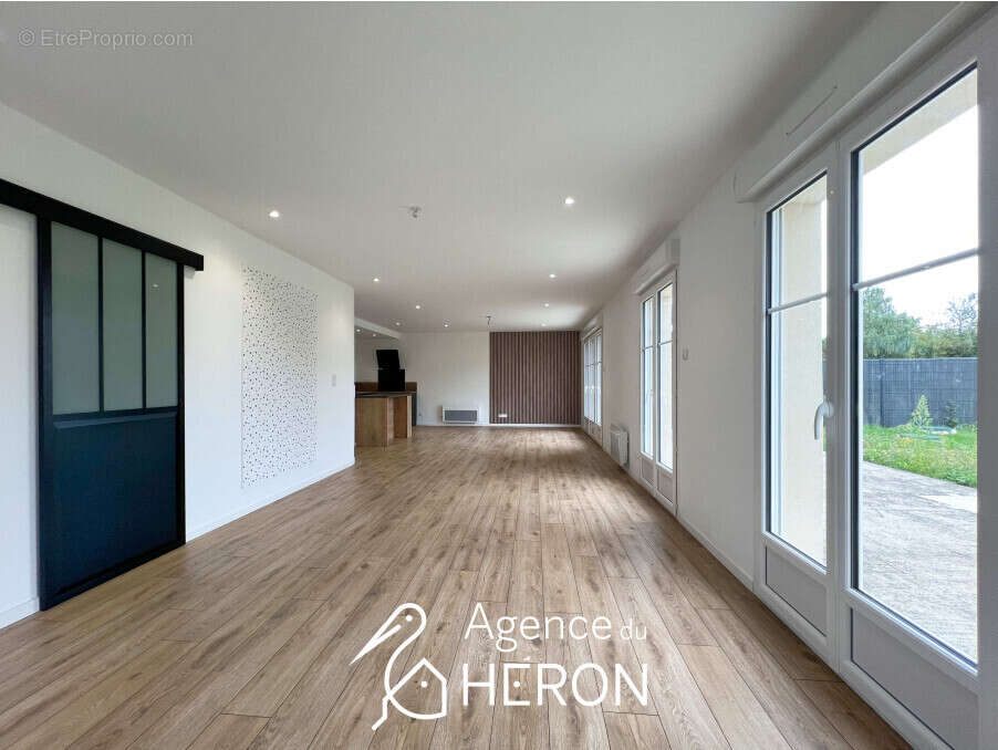 Maison à AUFFERVILLE