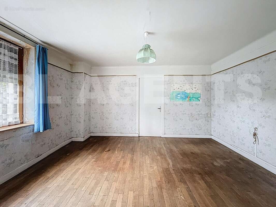 nicolay_00002 - Maison à LUZY-SAINT-MARTIN