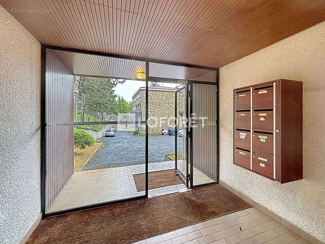 Appartement à VALS-PRES-LE-PUY