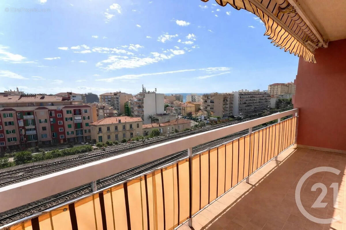 Appartement à MENTON