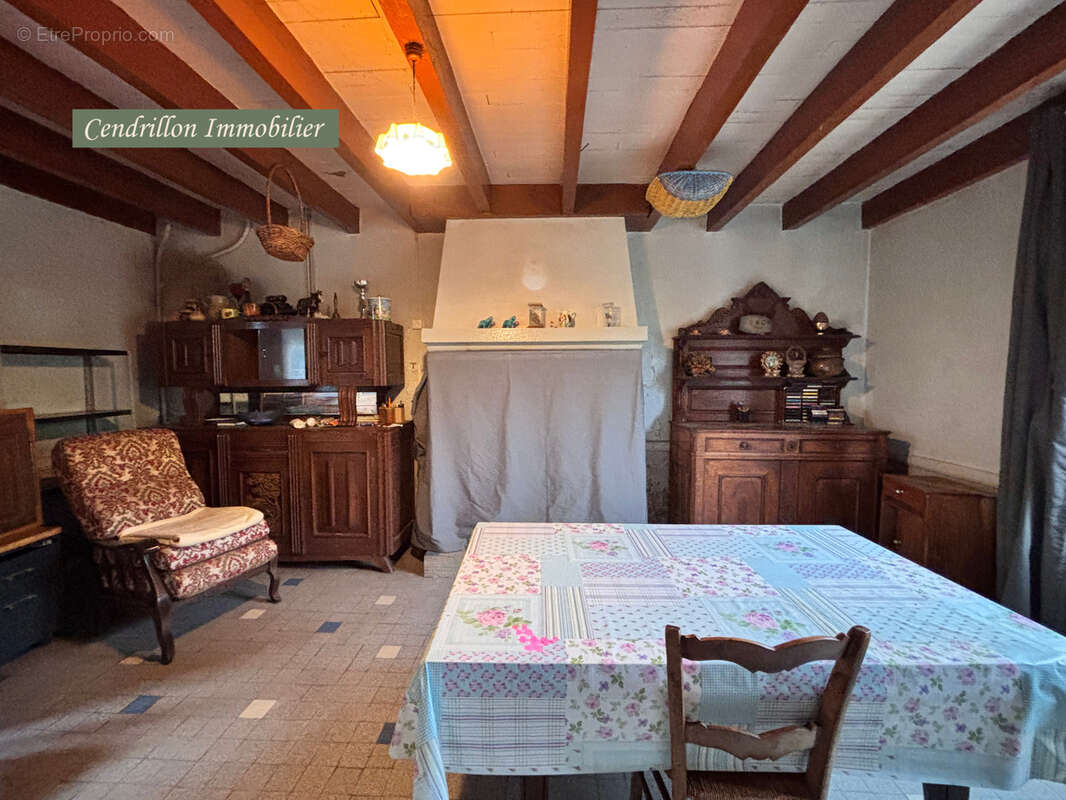 Maison à SAINT-PRIEST-PALUS