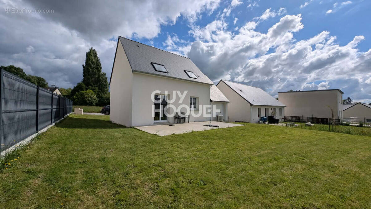 Maison à SERENT