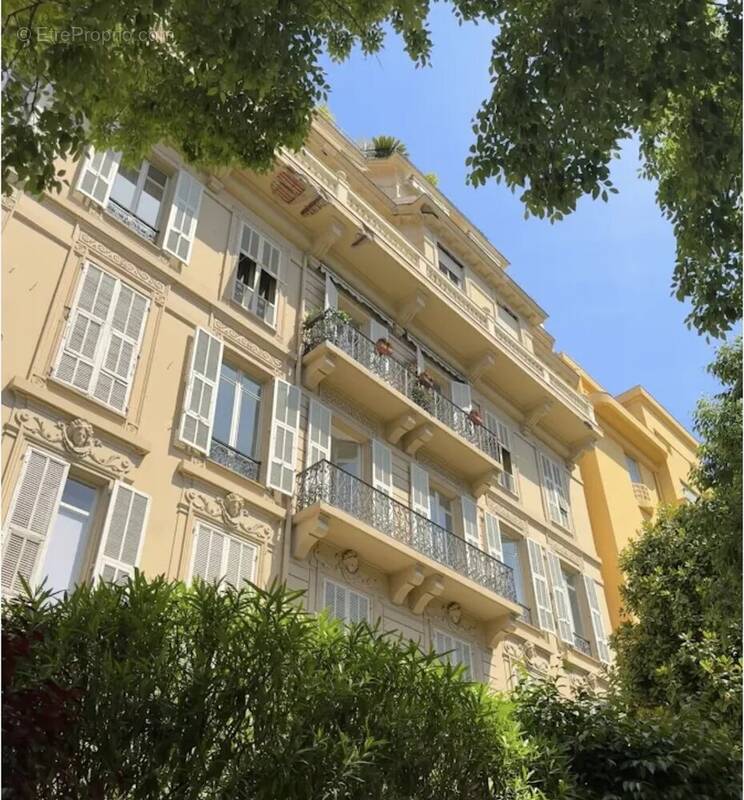 Appartement à NICE