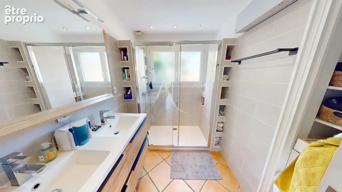 A VENDRE - Maison familiale type 6 - 150m² - MARGUERITTES - photo 16