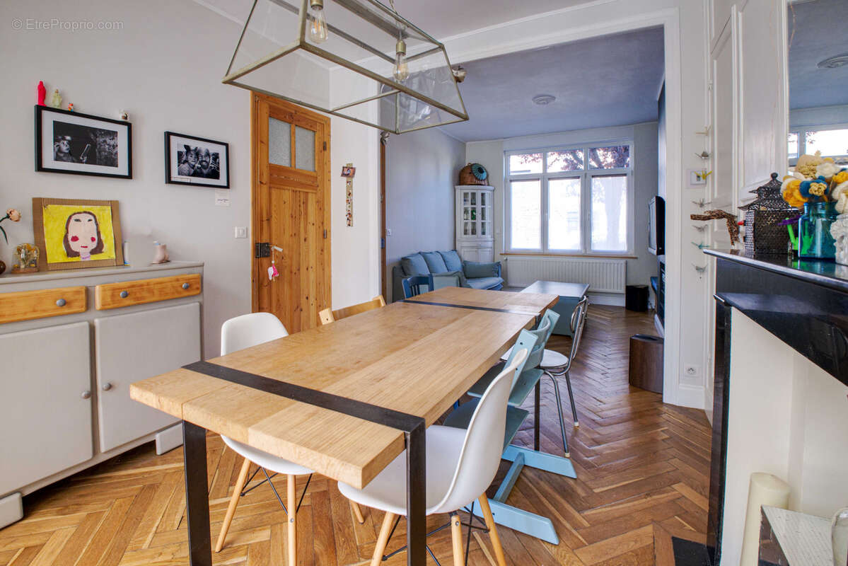 Maison à LA MADELEINE