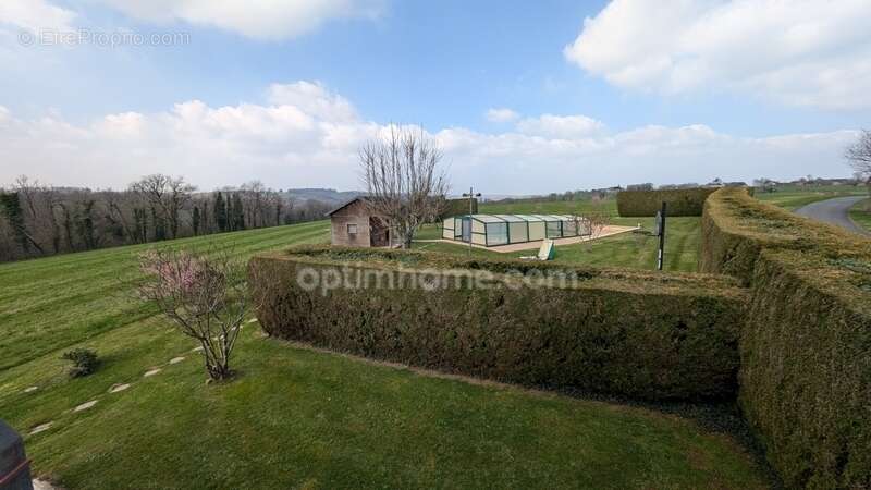 Maison à SAINT-MESMIN