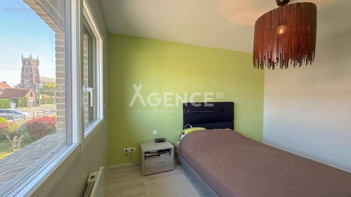 Maison à ROQUETOIRE