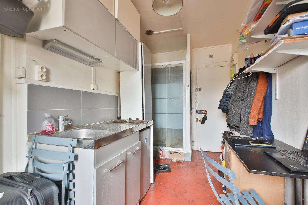 Appartement à PARIS-7E