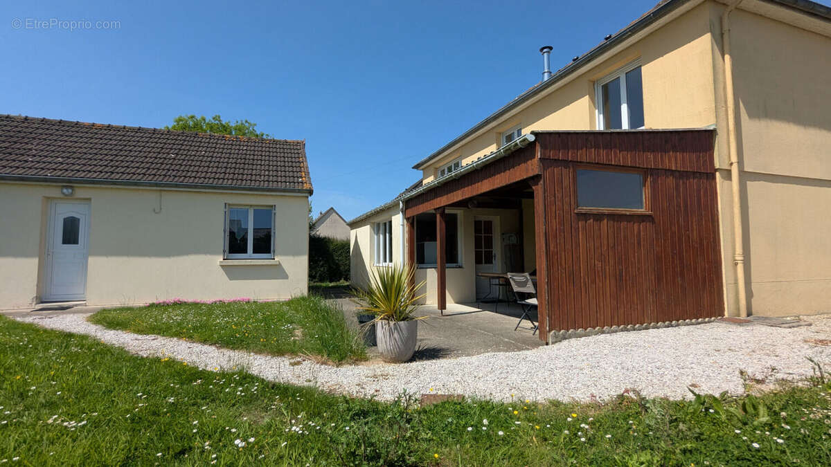 Maison à SAINT-FLOXEL