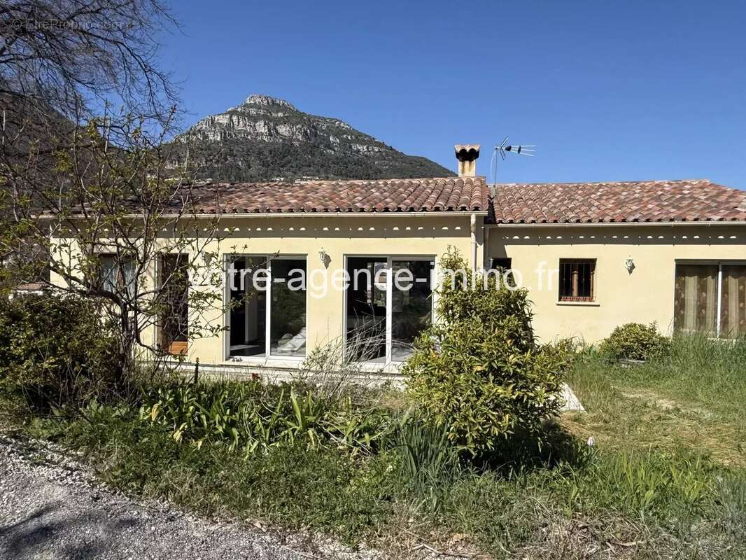 Maison à SAINT-JEANNET