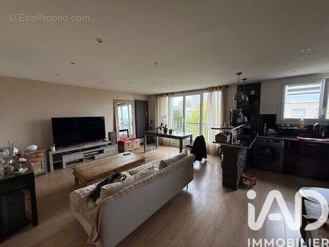 Photo 3 - Appartement à MONTLIGNON