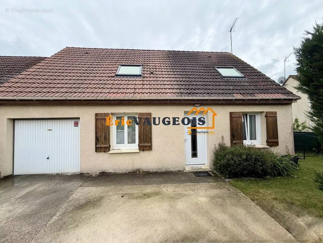 Maison à COULOMMIERS