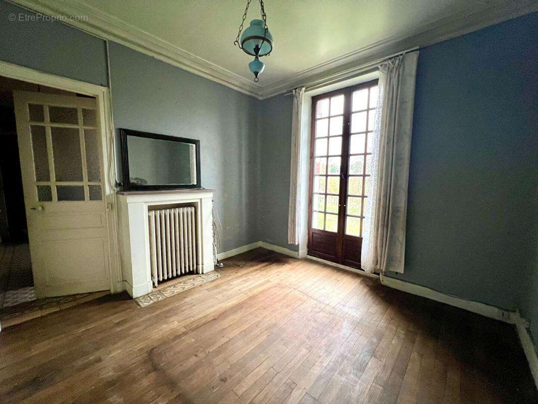 Maison à SAVIGNY-SUR-BRAYE