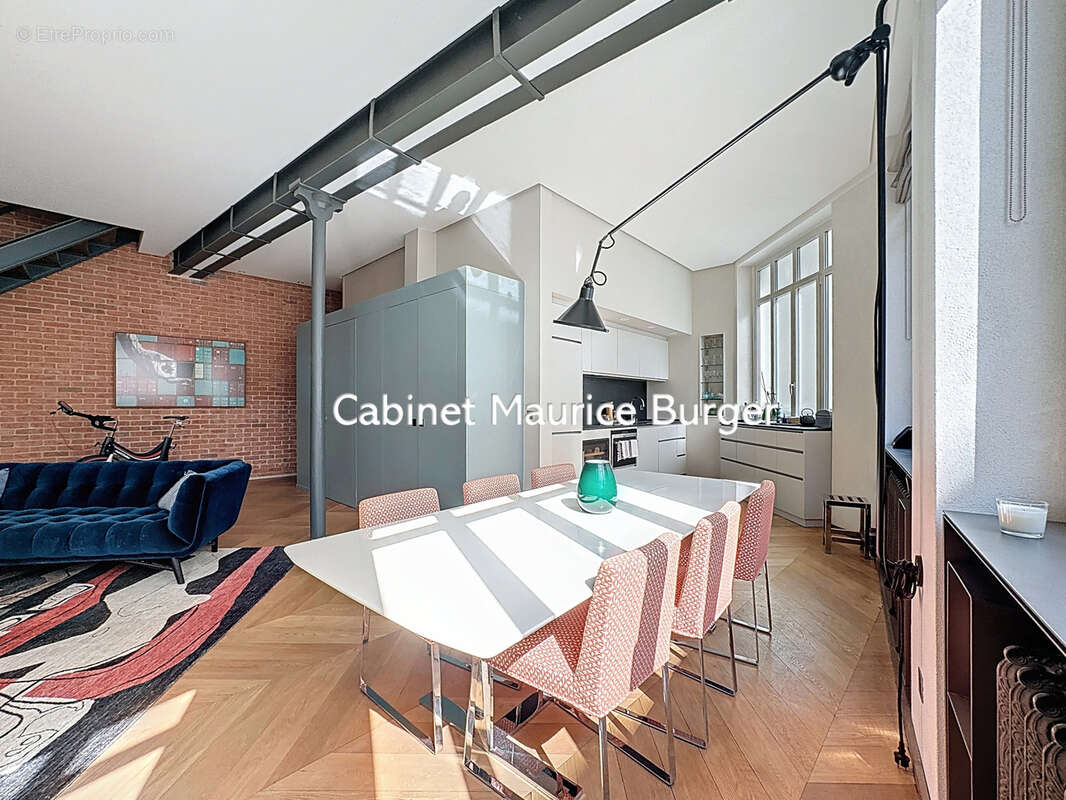 Appartement à PARIS-2E