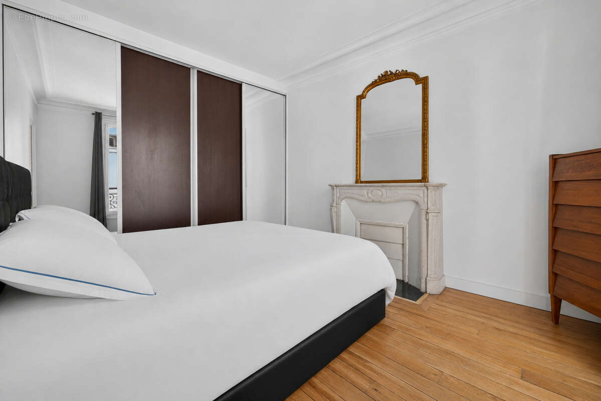 Appartement à PARIS-19E