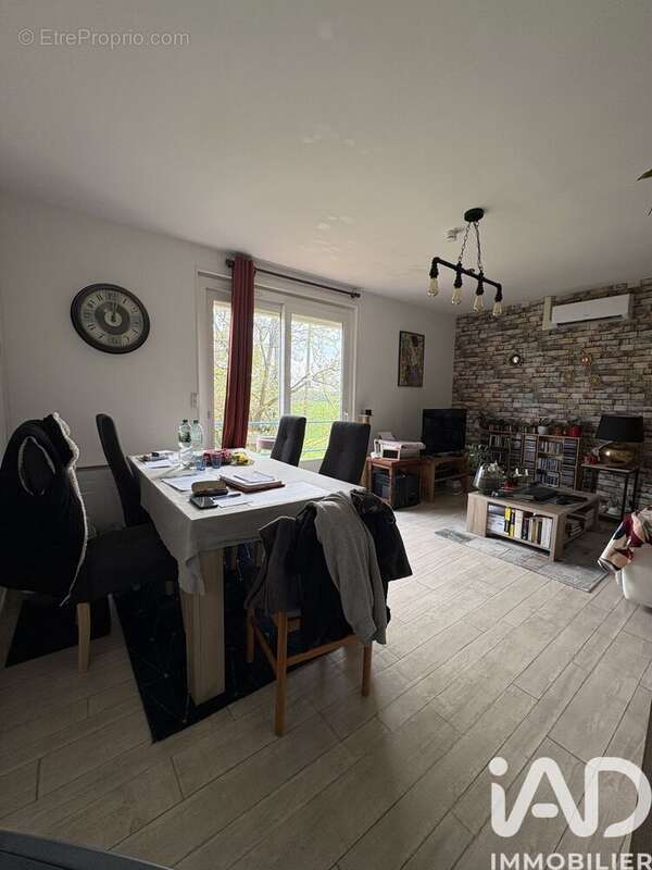 Photo 9 - Maison à SAINTE-THORETTE