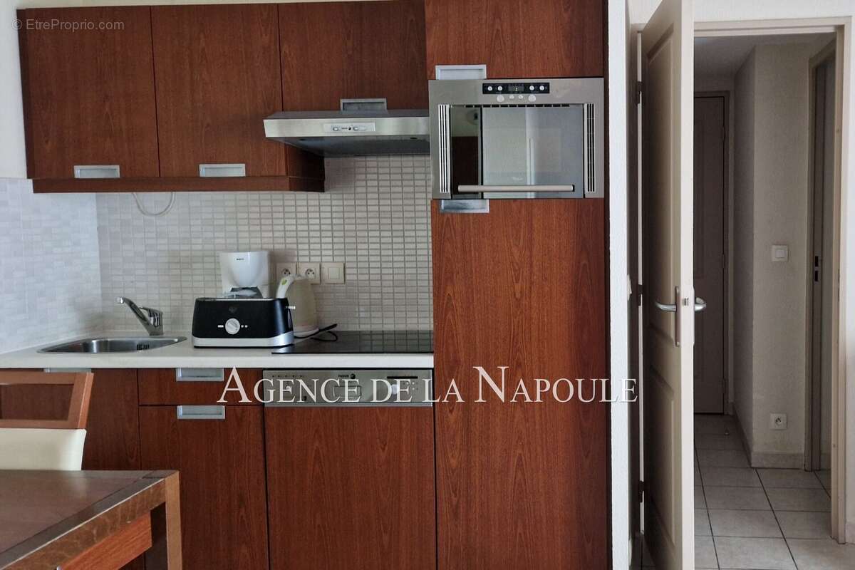 Appartement à MANDELIEU-LA-NAPOULE