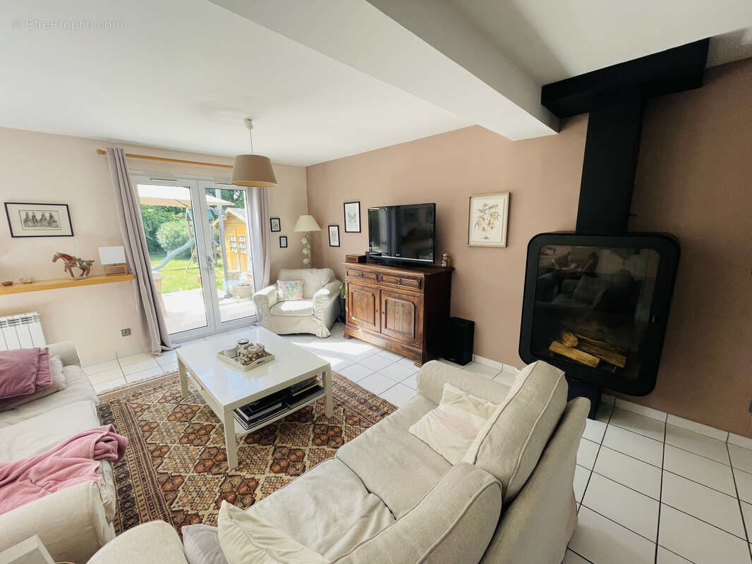 Maison à MIGNALOUX-BEAUVOIR