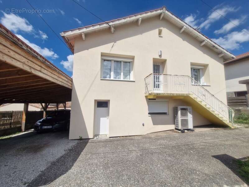 Maison à UNIEUX