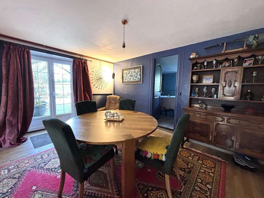 Maison de Campagne, Dépendances, Terrain et Potentiel de Gîte / Maison d'Hôtes - photo 4