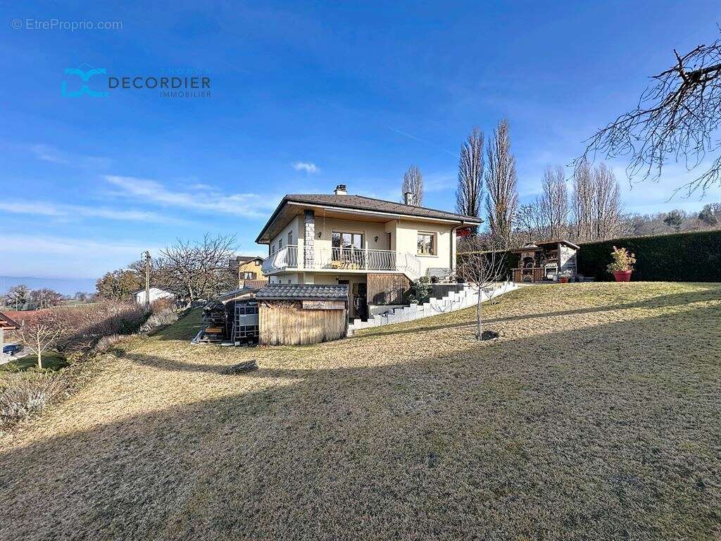 Maison à MARIN