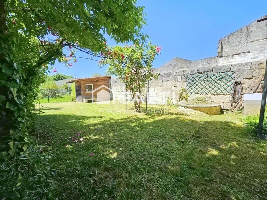 Maison 198 m² à Pauillac  - photo 3