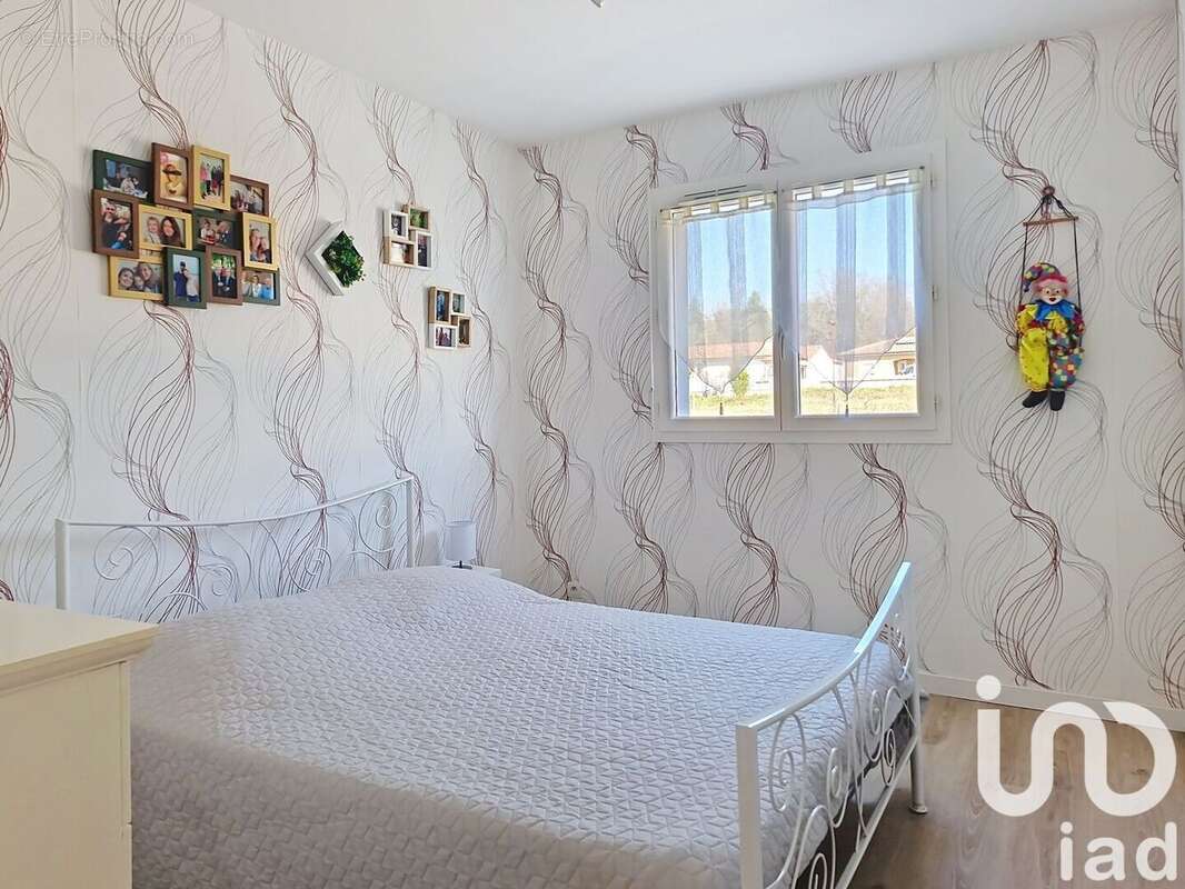 Photo 9 - Maison à LAMOTHE-MONTRAVEL